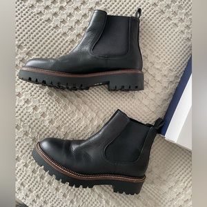 Caslon boots like new